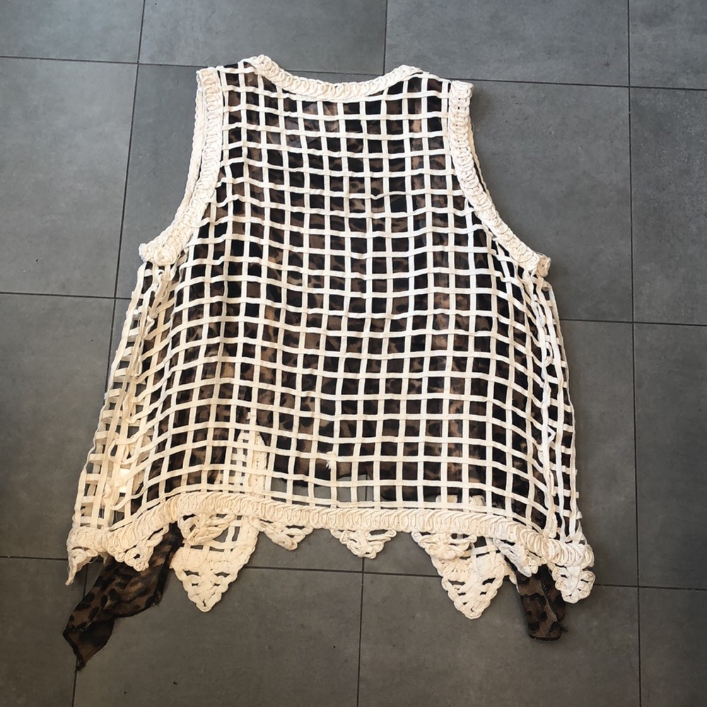 36 Point 5 Kapricho Vest - Picture 3 of 12